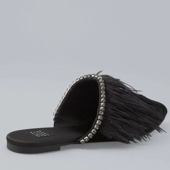 White House Black Market Black Feather Mules sz8 - Picture 2 of 5